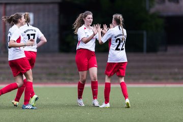 Bild 268 - wBJ Walddoerfer - St. Pauli : Ergebnis: 6:0